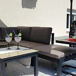 Moderne In Mit Pool By Interhome Διαμέρισμα
