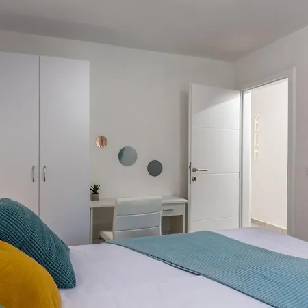 Апартаменты Moderne In Crikvenica Mit Pool By Interhome Цриквеница