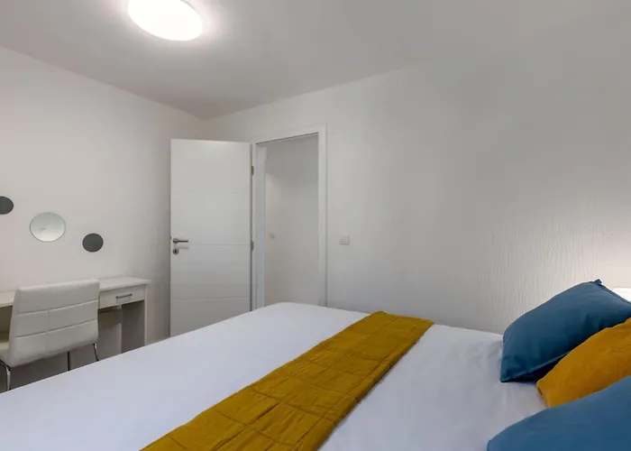 شقة Moderne In Crikvenica Mit Pool By Interhome تْسْغيكفانِتْسا