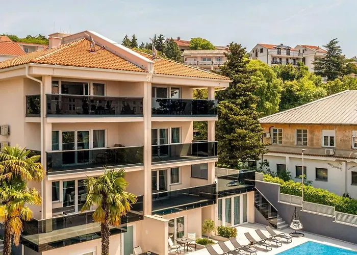 Moderne In Crikvenica Mit Pool By Interhome Апартаменты Цриквеница