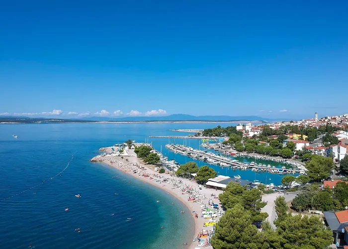 شقة Moderne In Crikvenica Mit Pool By Interhome