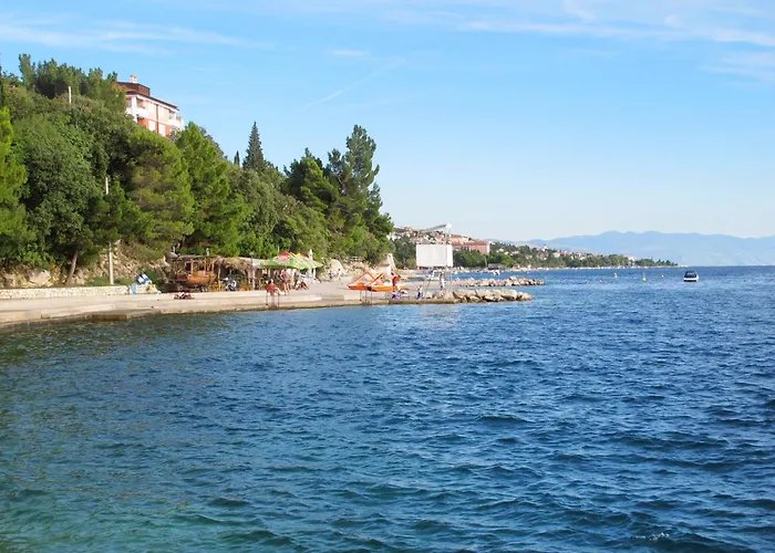 Moderne In Crikvenica Mit Pool By Interhome